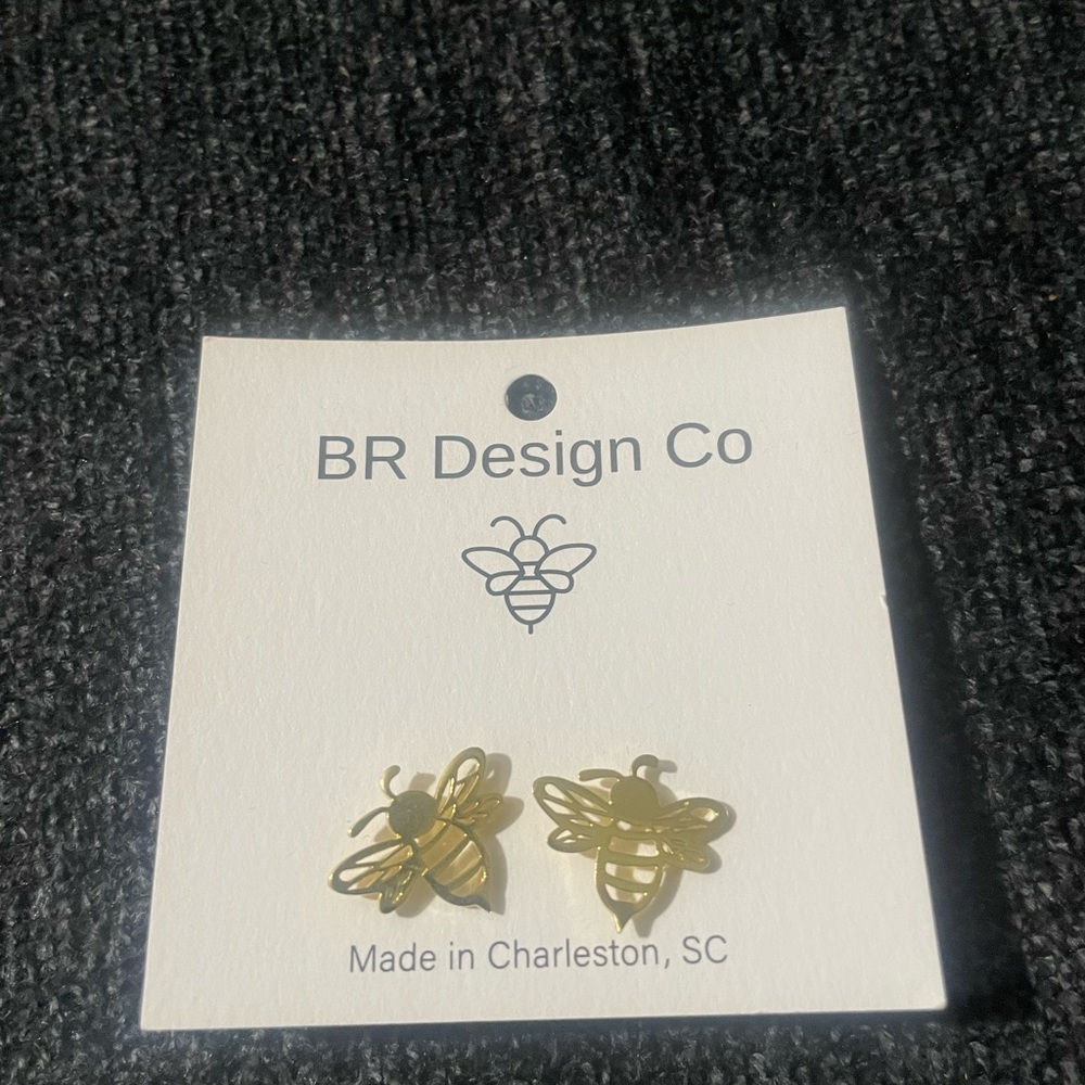 Gold bumblebee earrings